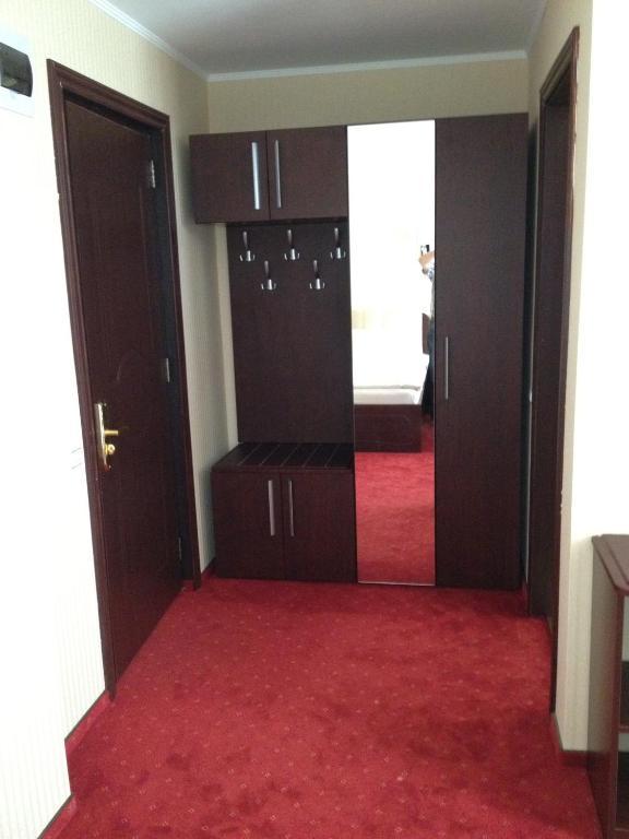 Mondial - Hotel